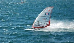 Windsurf sul Lago di Garda ... una passione spinta dal vento!!! 