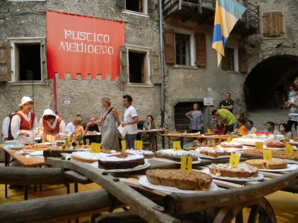 Rustico Medioevo a Canale di Tenno dal 4 al 12 agosto 2018 Rustico Medioevo a Canale di Tenno dal 4 al 12 agosto 2018