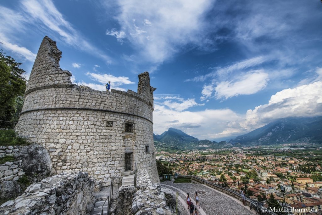 Ascensore per il bastione di riva del garda