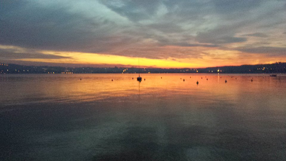 Giro del Lago di Garda seguendo il tramonto Giro del Lago di Garda seguendo il tramonto