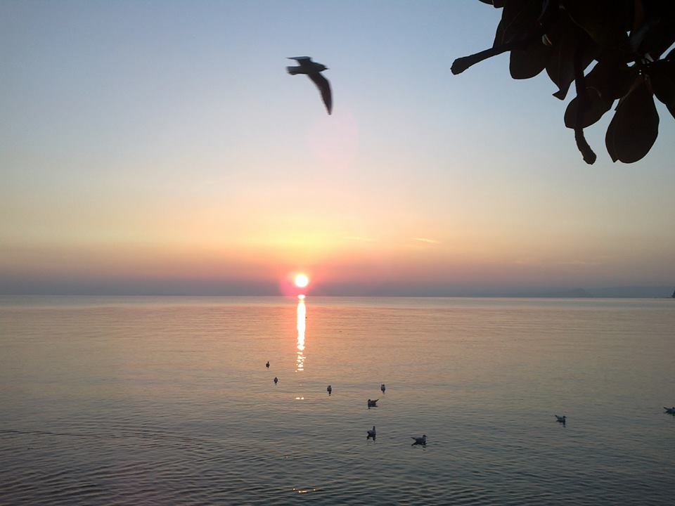 Giro del Lago di Garda seguendo il tramonto Giro del Lago di Garda seguendo il tramonto