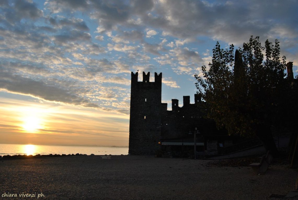 Sirmione - Una gallery dedicata alla Perla del Lago di Garda Sirmione - Una gallery dedicata alla Perla del Lago di Garda
