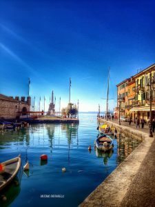 Le migliori foto del mese di Aprile del gruppo Facebook "Noi Amiamo il Lago di Garda" Le migliori foto del mese di Aprile del gruppo Facebook "Noi Amiamo il Lago di Garda"