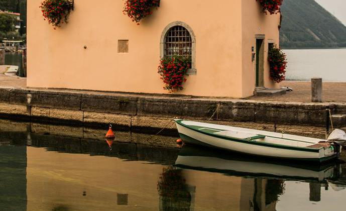 Selezione delle foto di Maggio 2015 postate nel gruppo facebook "noi amiamo il Lago di Garda" Selezione delle foto di Maggio 2015 postate nel gruppo facebook "noi amiamo il Lago di Garda"