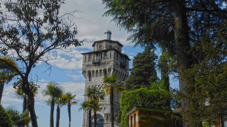 Selezione delle foto di Maggio 2015 postate nel gruppo facebook "noi amiamo il Lago di Garda" Selezione delle foto di Maggio 2015 postate nel gruppo facebook "noi amiamo il Lago di Garda"