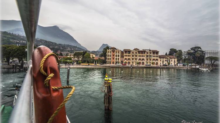 Selezione delle foto di Maggio 2015 postate nel gruppo facebook "noi amiamo il Lago di Garda" Selezione delle foto di Maggio 2015 postate nel gruppo facebook "noi amiamo il Lago di Garda"