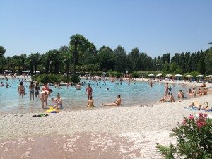 Parco acquatico Cavour: una giornata divertente per adulti e bambini 