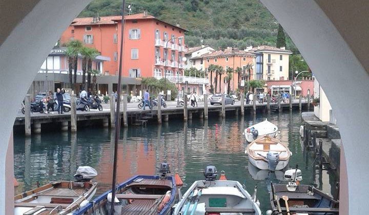 Il Lago di Garda visto da Facebook nel mese di Giugno Il Lago di Garda visto da Facebook nel mese di Giugno