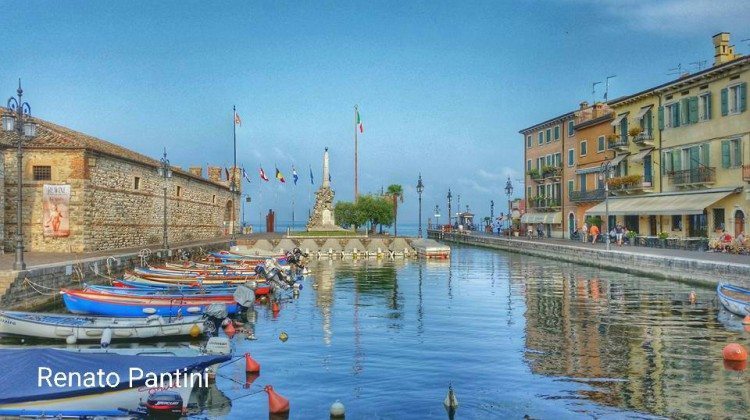 La foto di Agosto 2015 del Lago di Garda La foto di Agosto 2015 del Lago di Garda