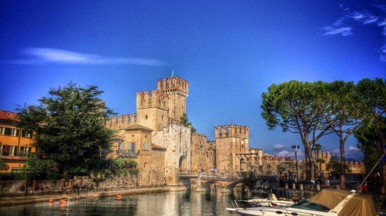 Il Lago di Garda visto dagli utenti Facebook Il Lago di Garda visto dagli utenti Facebook