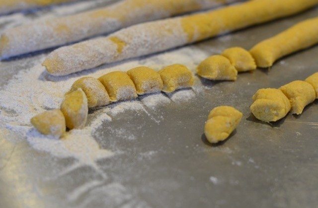 Gnocchetti di zucca con pesto al rosmarino Gnocchetti di zucca con pesto al rosmarino