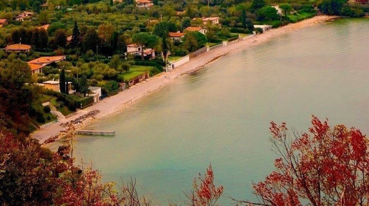 Il Lago di Garda visto dagli utenti Facebook Il Lago di Garda visto dagli utenti Facebook