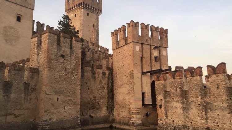 Le foto più belle del Lago di Garda scattate nel mese Novembre Le foto più belle del Lago di Garda scattate nel mese Novembre