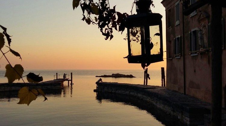Le foto più belle del Lago di Garda scattate nel mese Novembre Le foto più belle del Lago di Garda scattate nel mese Novembre
