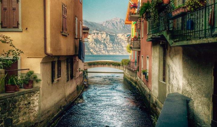 Il Lago di garda nel mese di Dicembre visto dagli utenti Facebook Il Lago di garda nel mese di Dicembre visto dagli utenti Facebook
