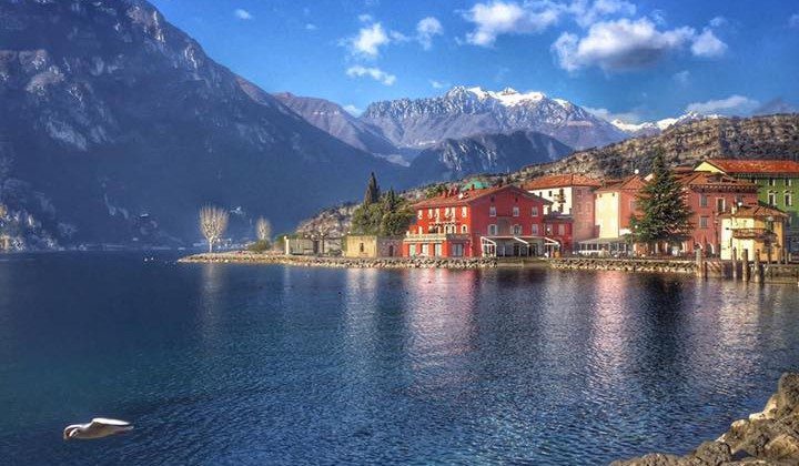 Raccolta fotografica delle immagini postate su Facebook nel mese di Gennaio Raccolta fotografica delle immagini postate su Facebook nel mese di Gennaio