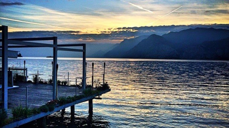 Il Lago di garda nel mese di Dicembre visto dagli utenti Facebook Il Lago di garda nel mese di Dicembre visto dagli utenti Facebook