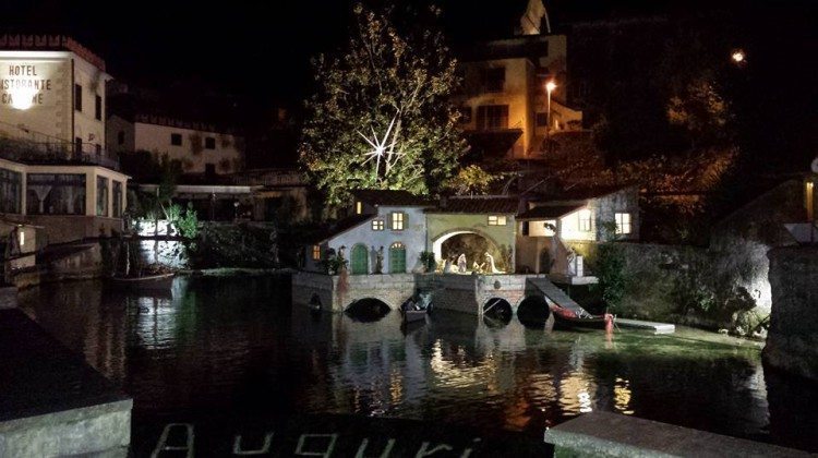 Il Lago di garda nel mese di Dicembre visto dagli utenti Facebook Il Lago di garda nel mese di Dicembre visto dagli utenti Facebook