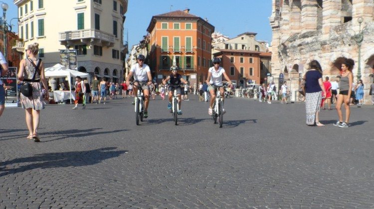 Alla scoperta della Valpolicella in bicicletta Alla scoperta della Valpolicella in bicicletta