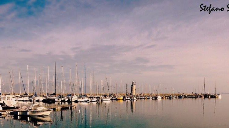 Il Lago di garda nel mese di Dicembre visto dagli utenti Facebook Il Lago di garda nel mese di Dicembre visto dagli utenti Facebook