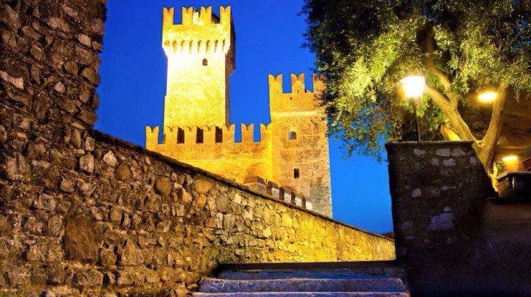 Le fotografie del Lago di Garda postate su Facebook nel mese di Febbraio Le fotografie del Lago di Garda postate su Facebook nel mese di Febbraio
