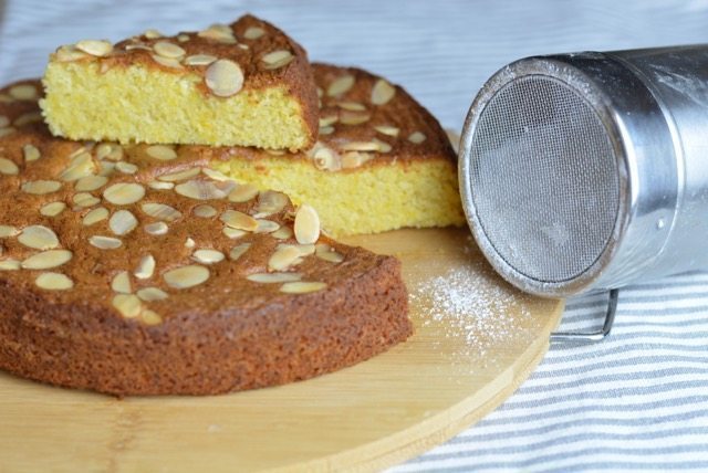 Torta alle mandorle e miele