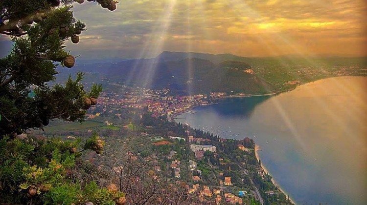 Le fotografie del Lago di Garda nel mese di Marzo Le fotografie del Lago di Garda nel mese di Marzo