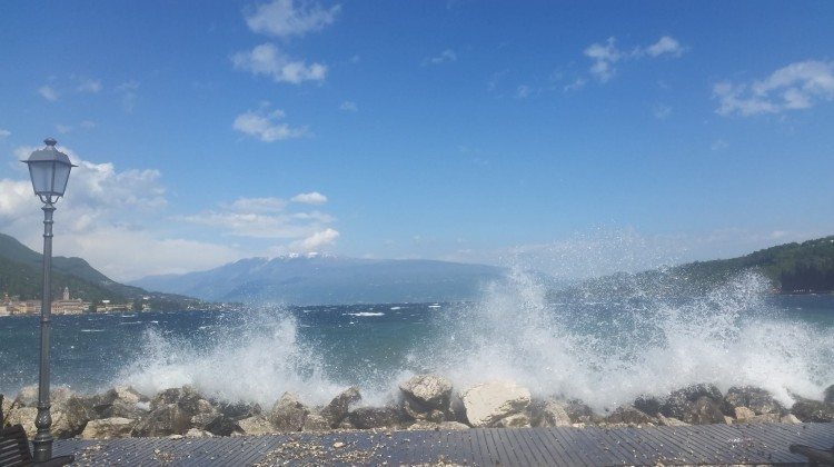 Aprile ... la selezione dal gruppo Facebook noi amiamo il Lago di Garda Aprile ... la selezione dal gruppo Facebook noi amiamo il Lago di Garda