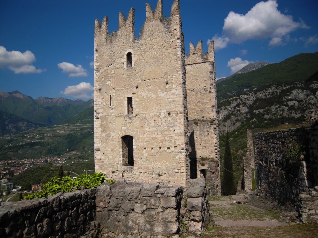 castello di arco - prima torre