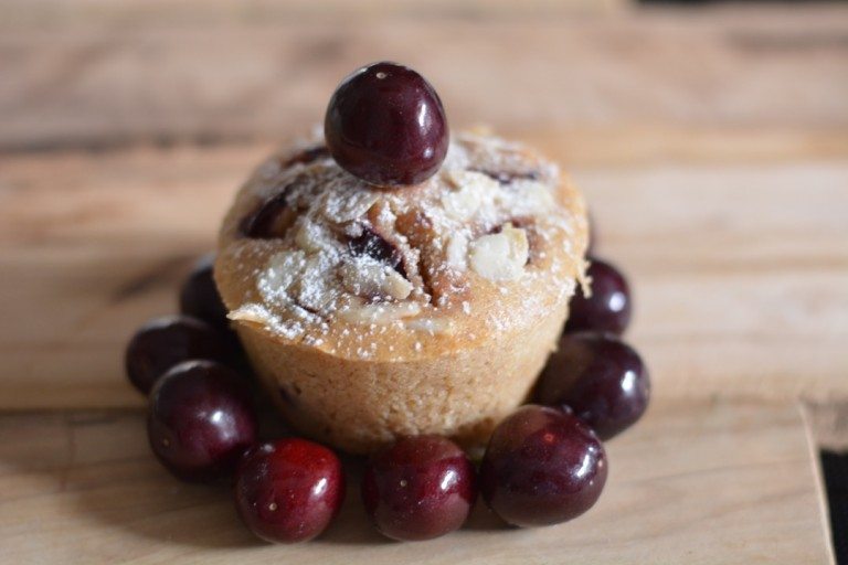 ricetta muffin alla ciliegia