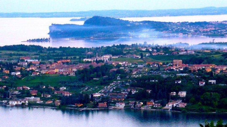 Le fotografie del Lago di Garda viste dagli utenti Facebook Le fotografie del Lago di Garda viste dagli utenti Facebook