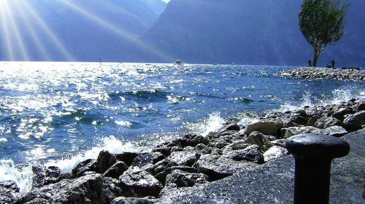 Le fotografie del Lago di Garda viste dagli utenti Facebook Le fotografie del Lago di Garda viste dagli utenti Facebook