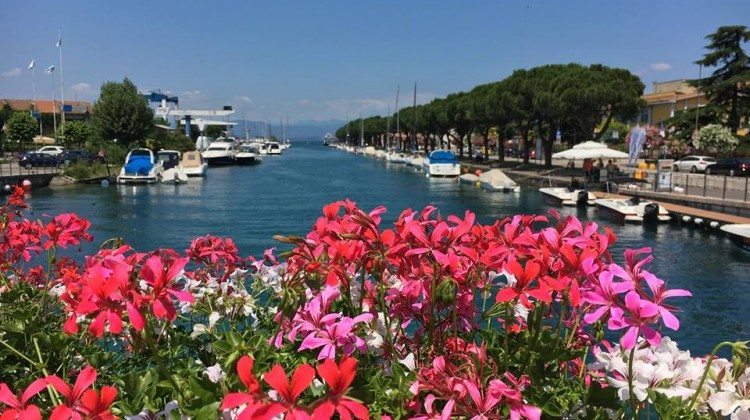 Il Lago di Garda fotografato da chi lo Ama Il Lago di Garda fotografato da chi lo Ama