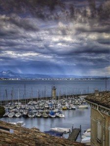Il faro di Desenzano del Garda Il faro di Desenzano del Garda