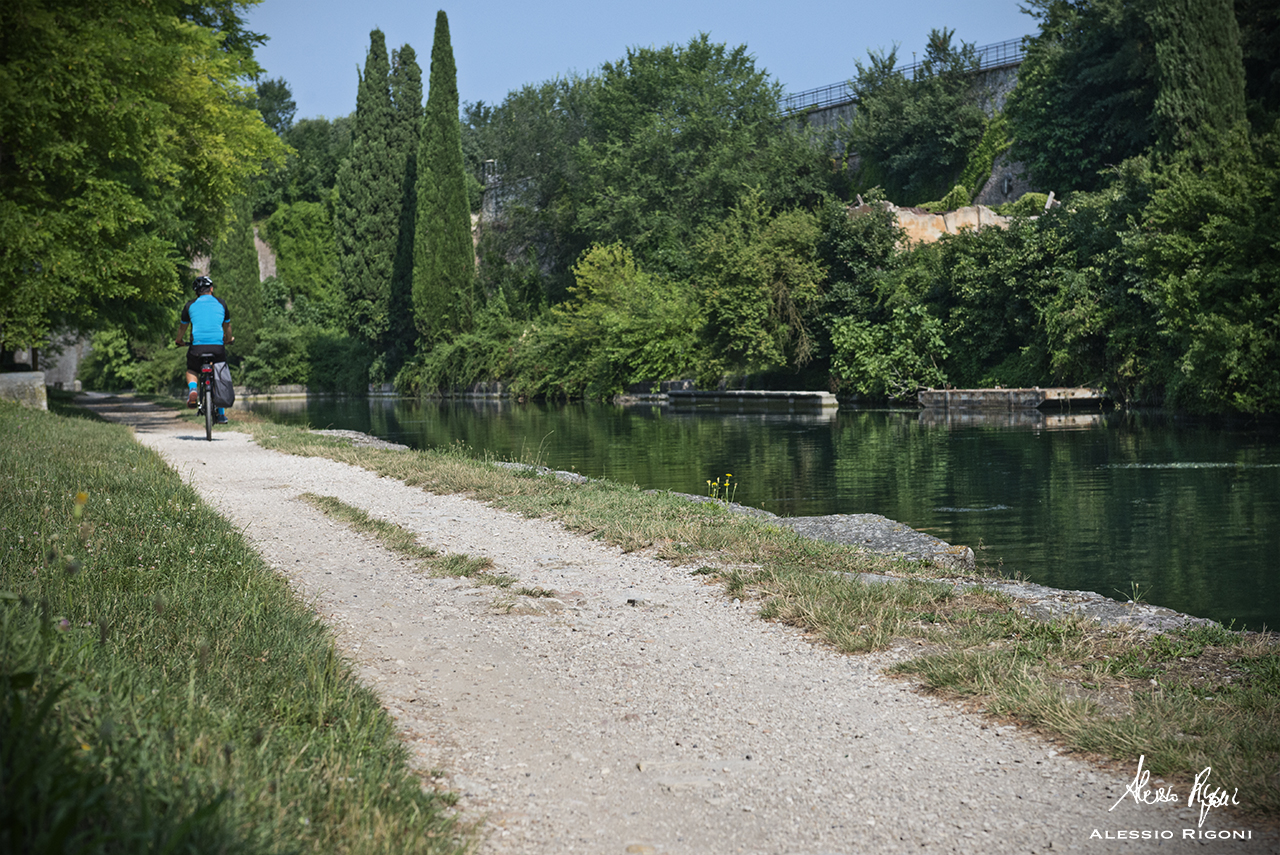 Garda-Outdoors & Bike Experience per la promozione delle Terre del Custoza e Peschiera del Garda Garda-Outdoors & Bike Experience per la promozione delle Terre del Custoza e Peschiera del Garda
