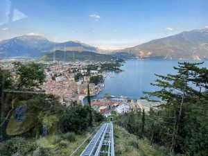 Ascensore per il bastione di riva del garda