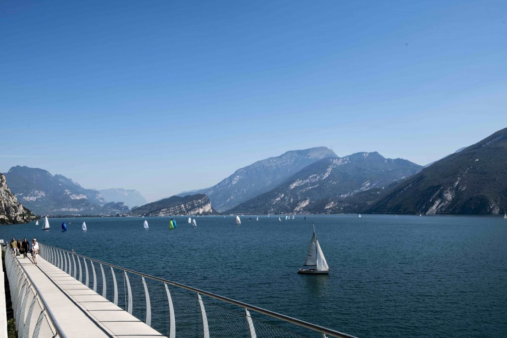 La regata velica più importante del Lago di Garda: la Centomiglia. 