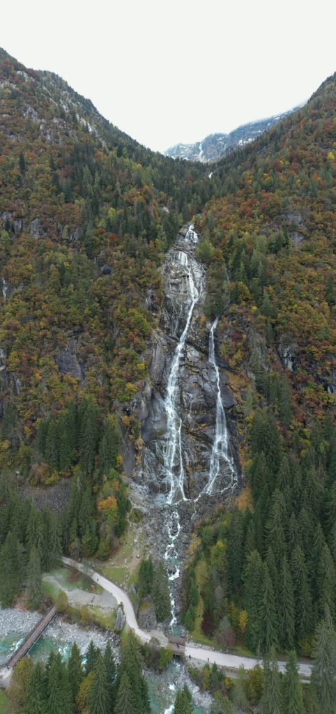 Le cascate a nord del Lago di Garda: cascata del Varone e cascate Nardis. 
