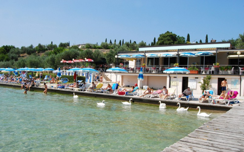 The most beautiful equipped beaches of Lake Garda - Edition 2022. 