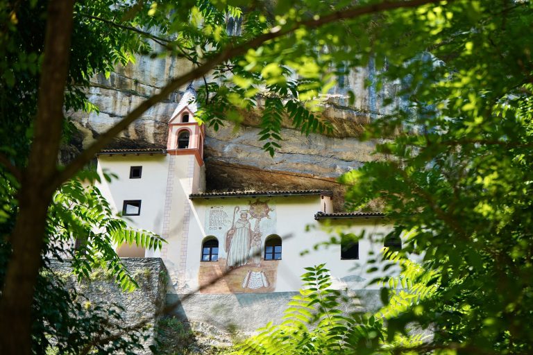 Eremo di San Colombano.