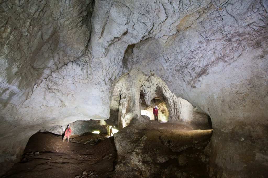 Covoli di Velo