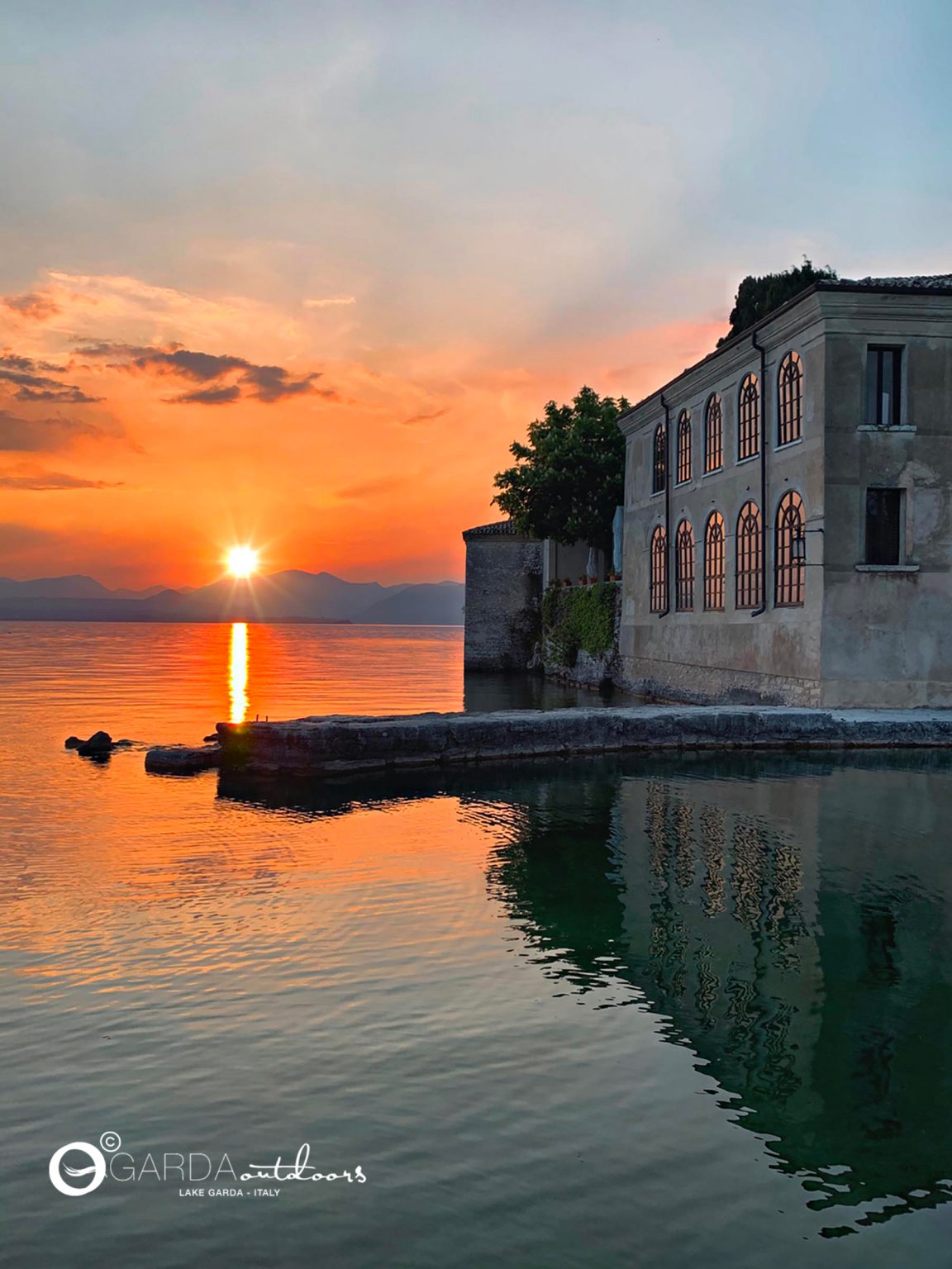 punta-san-vigilio-baia-delle-sirene-parken-restaurant