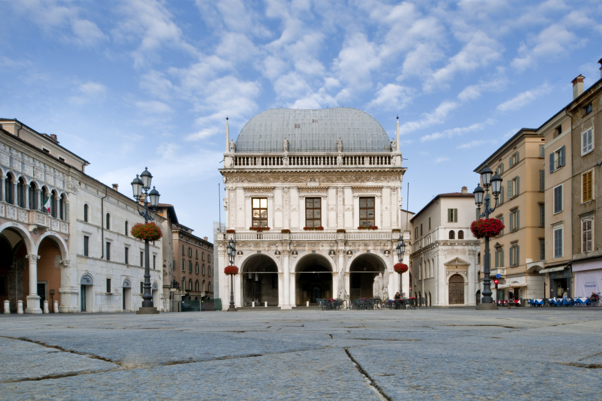 piazza della loggia brescia