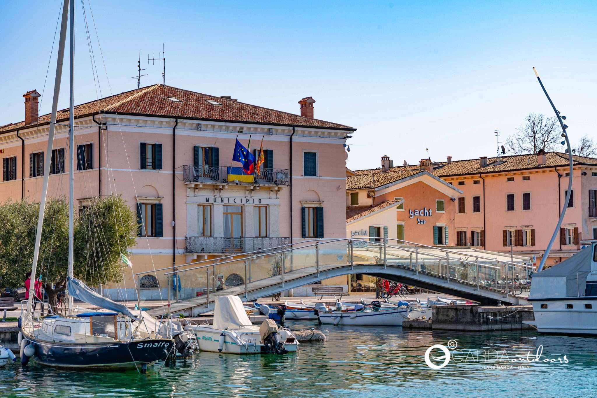 What to do and see in Bardolino on Lake Garda.