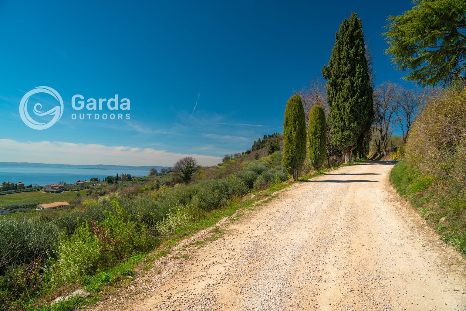 Trekking on Lake Garda: the Rocca di Garda, queen of panoramas