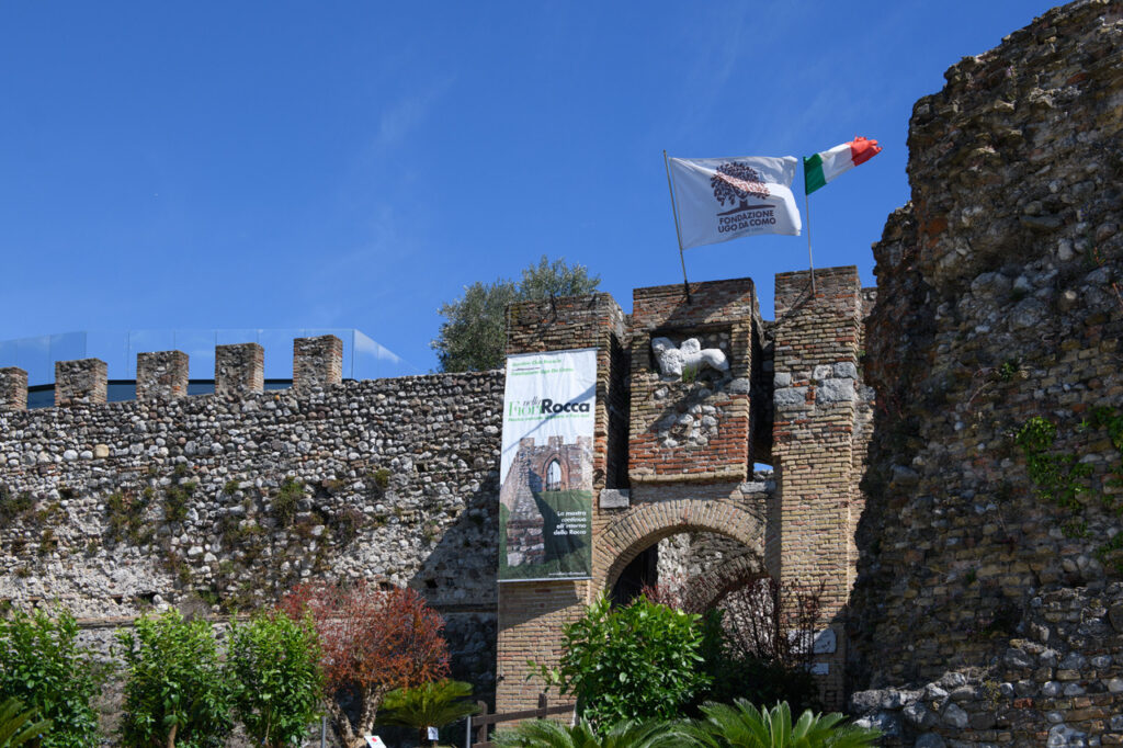 fiori nella rocca di lonato