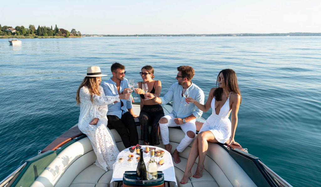 cosa fare oggi tra amici sul lago di garda